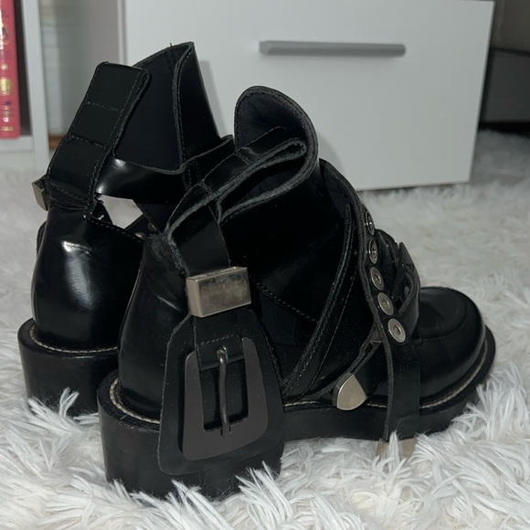 BALENCIAGA Boots. 7 1/5 size. - Picture 5 of 10